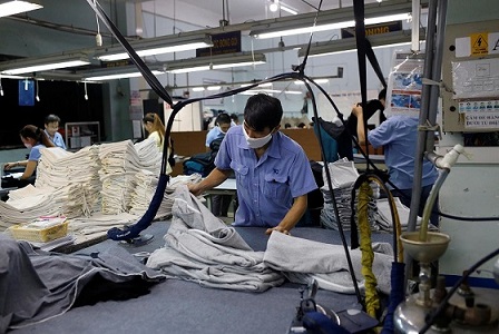 Vietnam May trade deficit seen at $2 billion; CPI up 2.9%