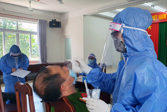 Vietnam traffic police officers quarantined after booking violator infected with coronavirus