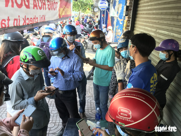 Ho Chi Minh City’s Go Vap District issues directions on social distancing over COVID-19