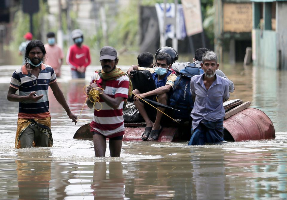 Heavy rain, floods kill at least 17 in Sri Lanka