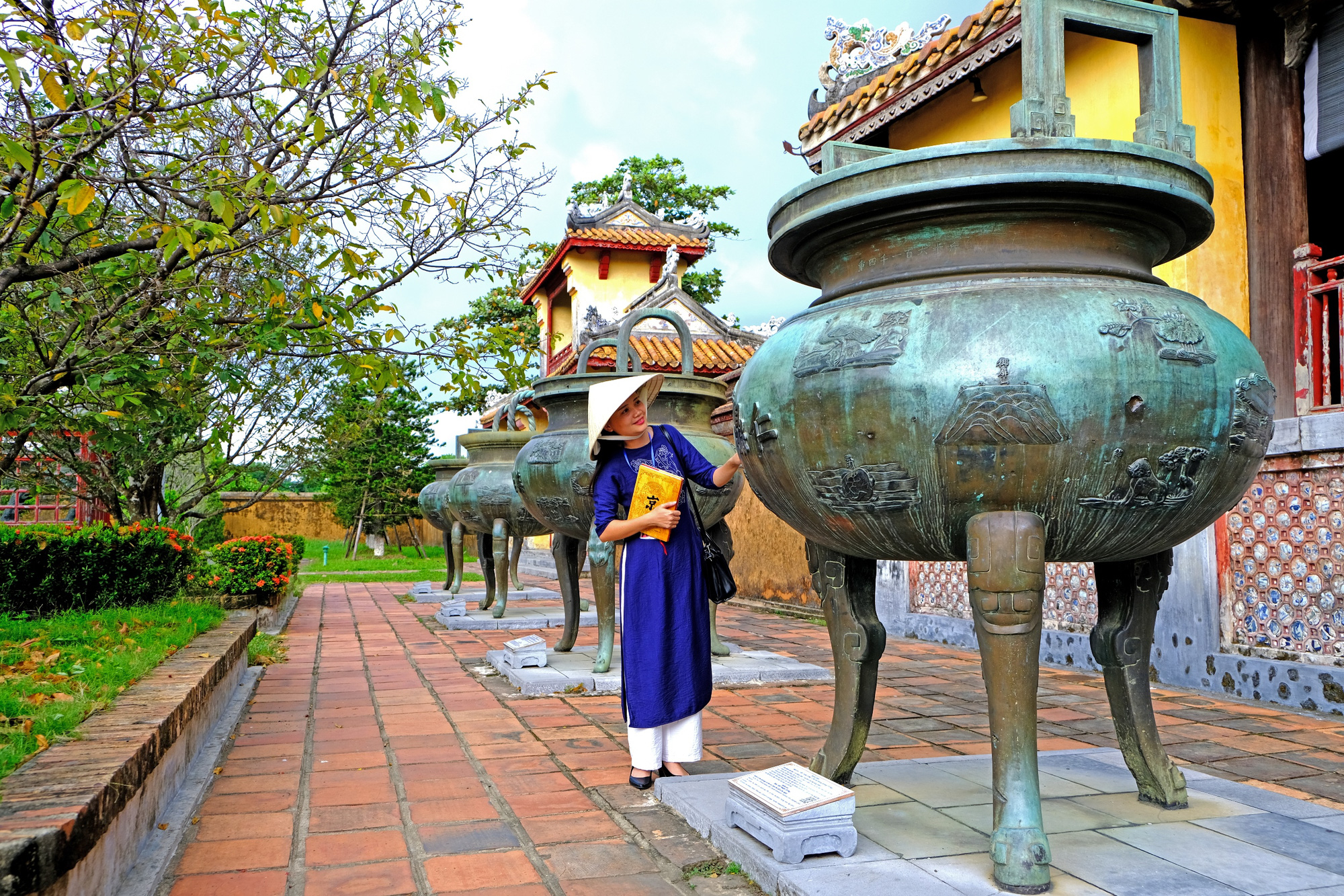 Vietnam to seek UNESCO recognition for Nguyen Dynasty’s nine tripod cauldrons