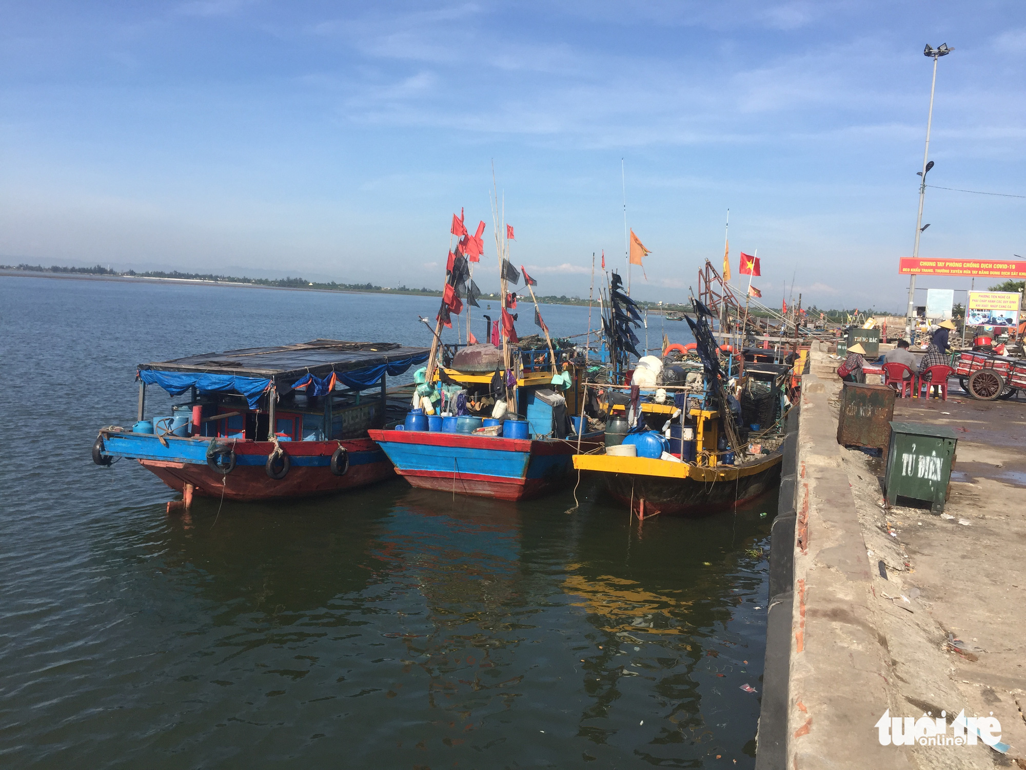 Fishermen fined for using boat to flee COVID-19 lockdown zone in Vietnam