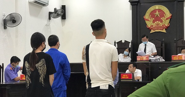 Hanoi men jailed for buying sex from teenage girls