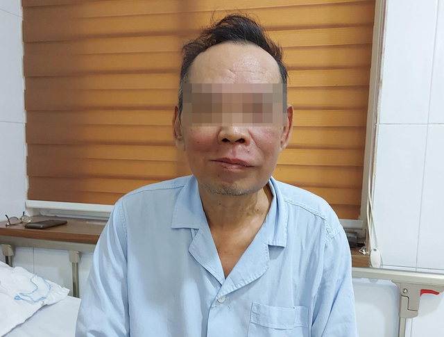 Vietnamese man suffers facial disfigurement from oral cancer as pandemic delays hospital visit