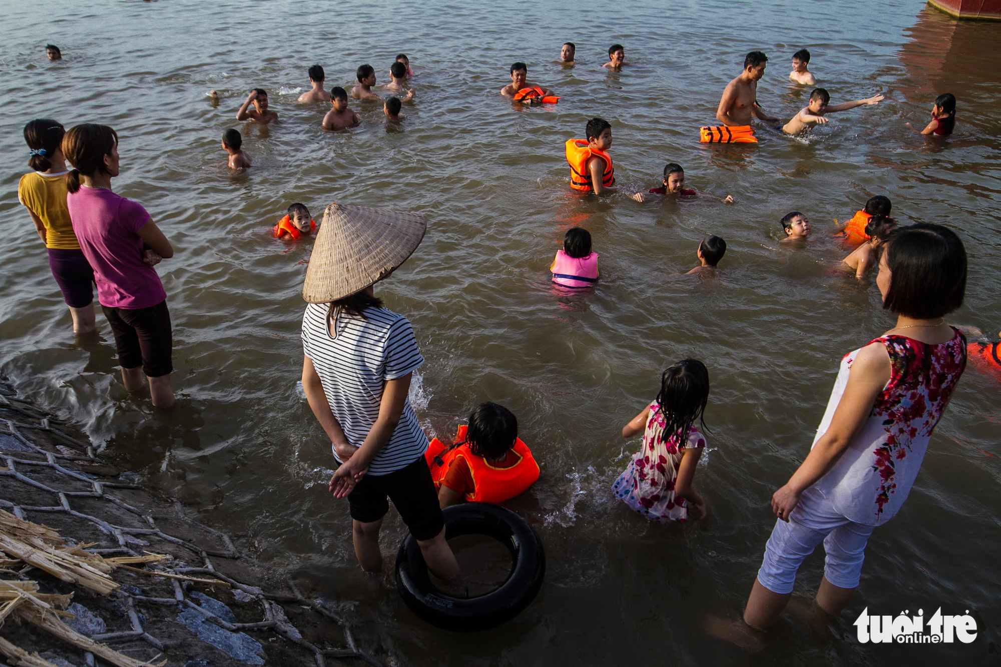 Over five children drown in Vietnam each day: ministry statistics