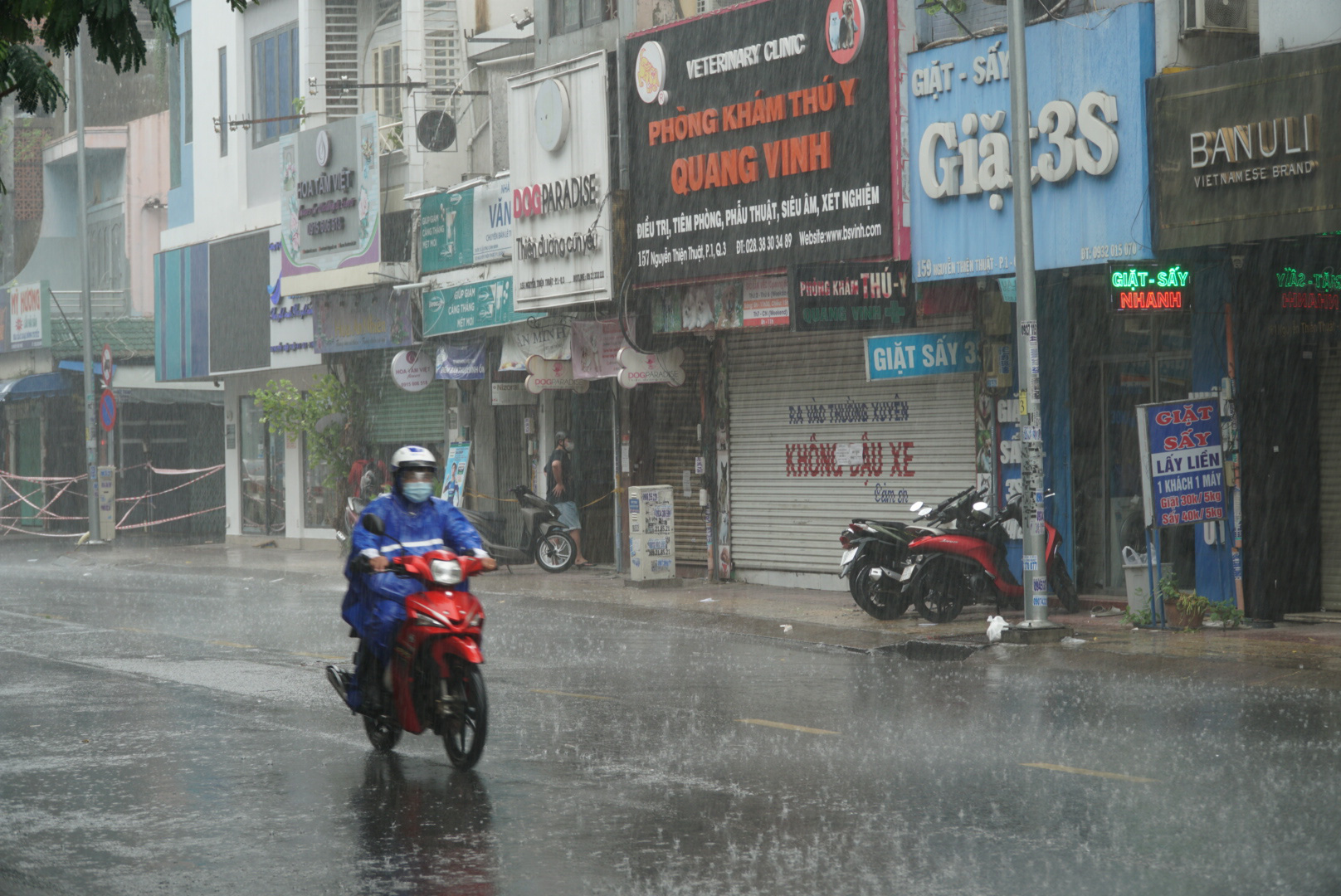 Rains, thunderstorms to lash southern Vietnam over weekend