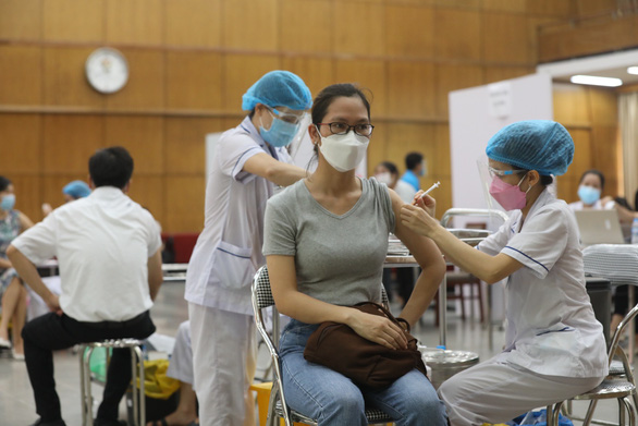 Vietnam logs nearly 8,400 new locally-acquired coronavirus infections