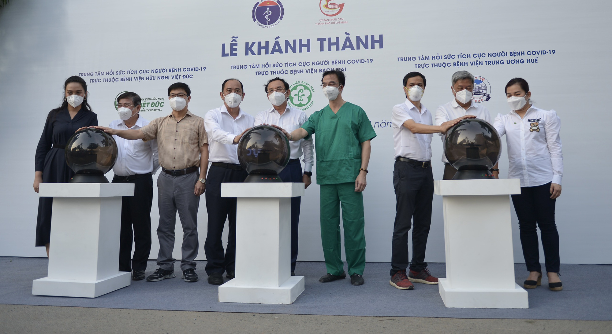 Ho Chi Minh City operates three COVID-19 intensive care centers with 1,500 beds