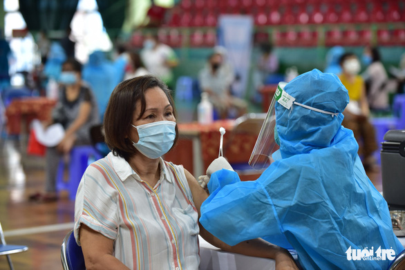 Vietnam confirms nearly 8,400 new local coronavirus cases