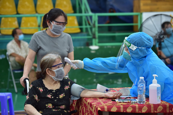 Gov’t orders Ho Chi Minh City to control COVID-19 outbreak by mid-September