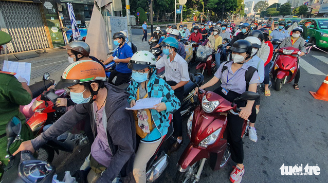 About 1mn people go out every day despite travel restrictions in Ho Chi Minh City