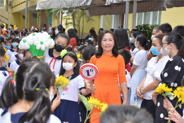 Ho Chi Minh City students to start new school year early next month
