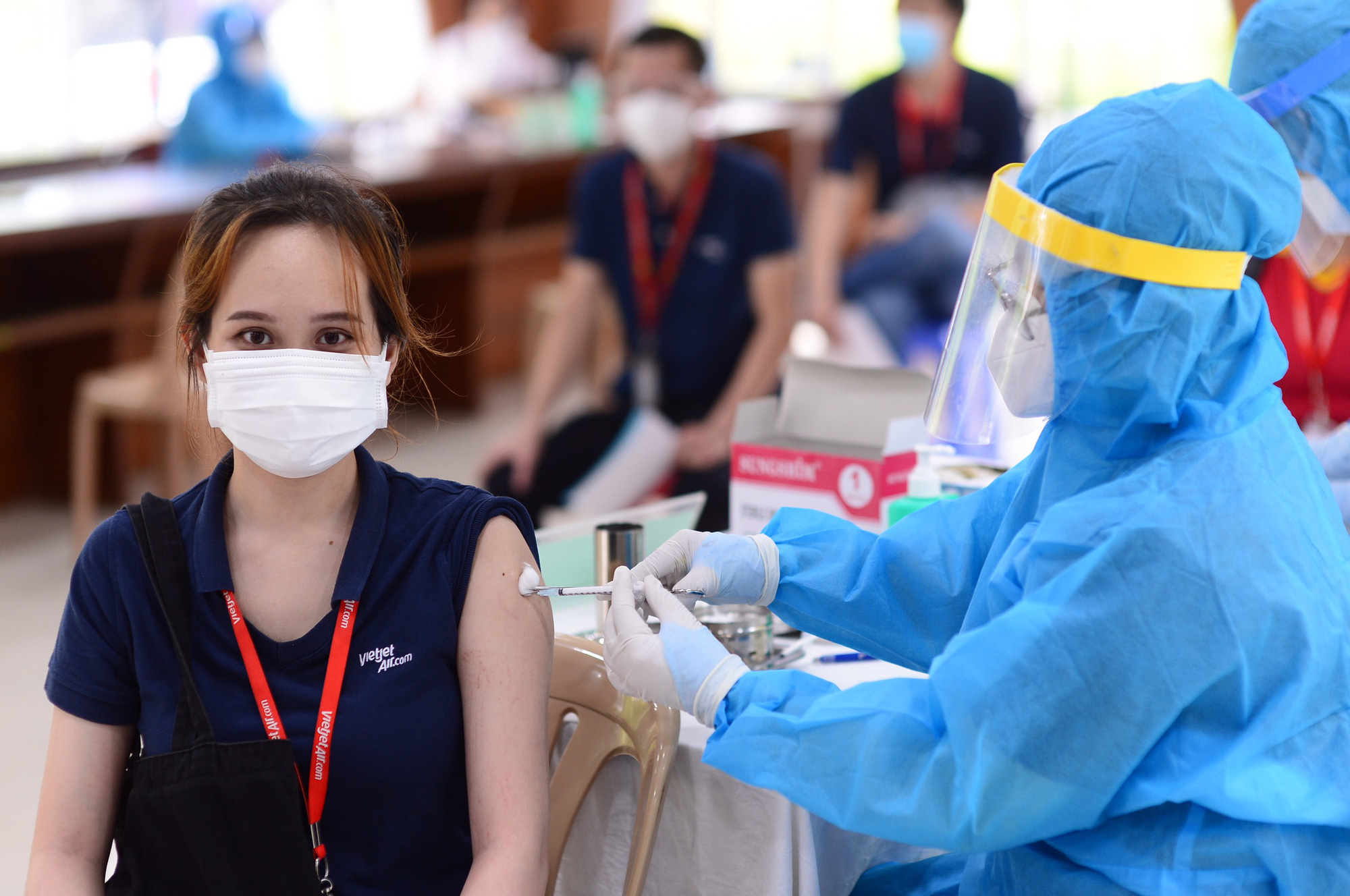Ho Chi Minh City mulls over ‘vaccine green pass’ scheme