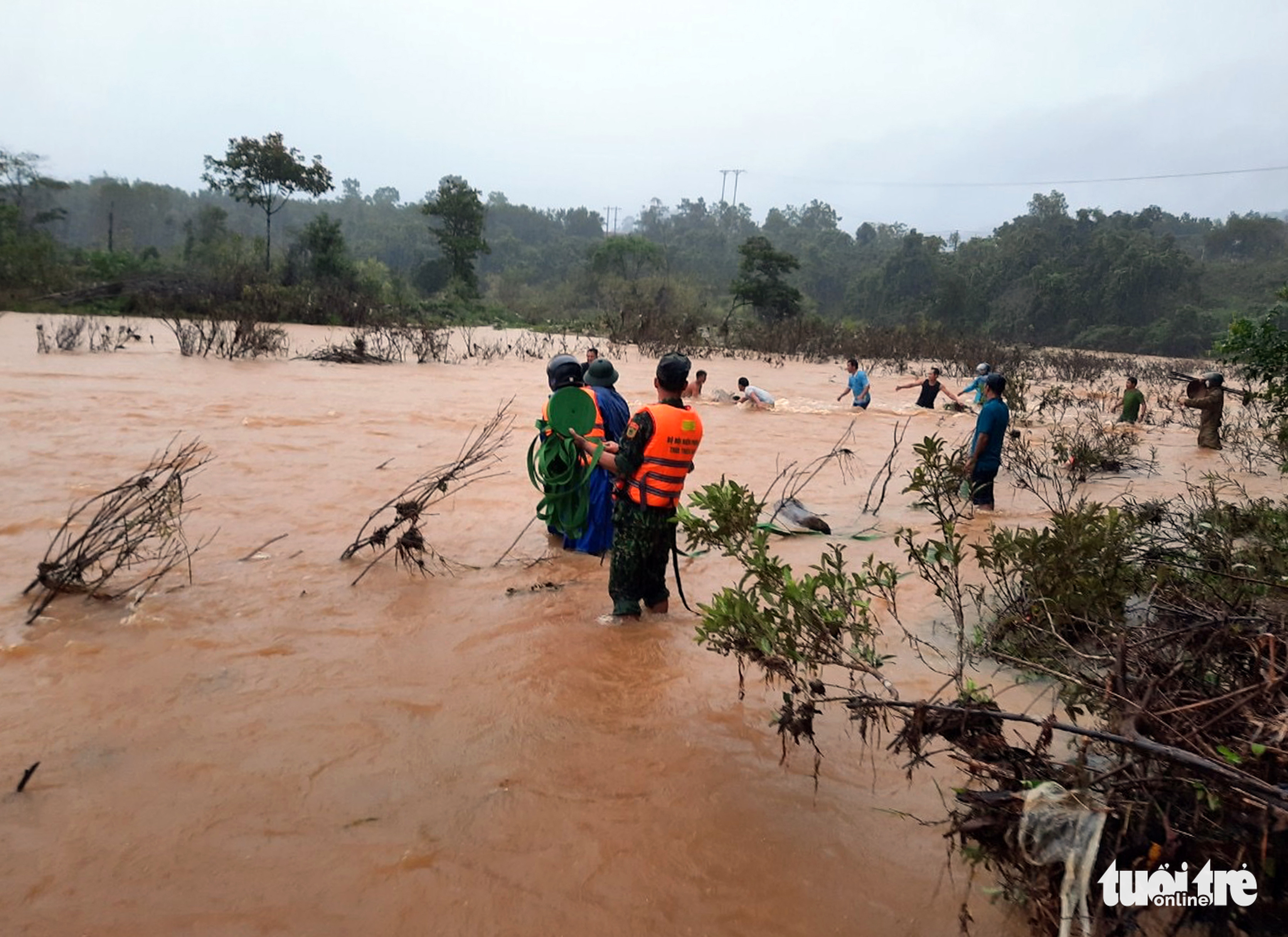 Vietnam warns of risk of floods, landslides after storm weakens
