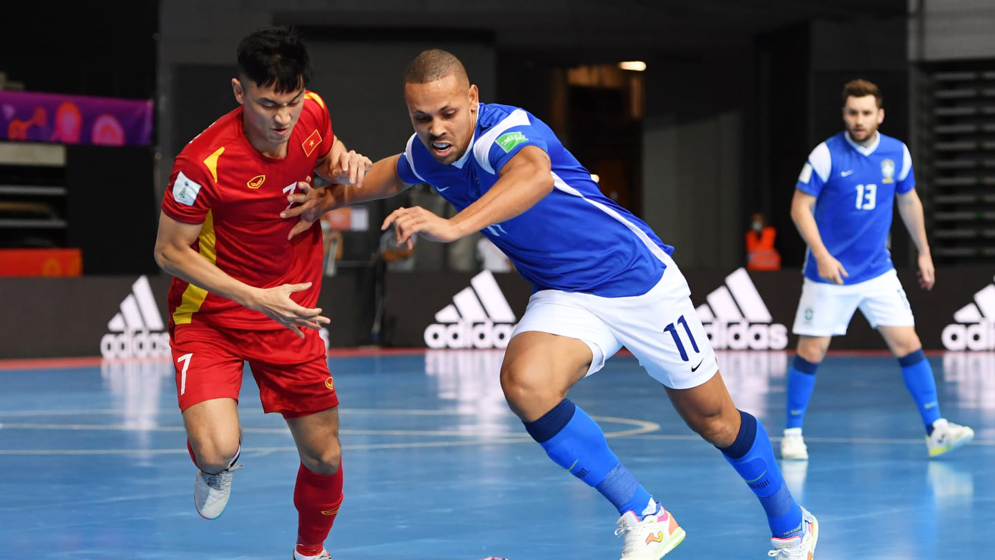 Vietnam suffer emphatic loss to Brazil in FIFA Futsal World Cup opener