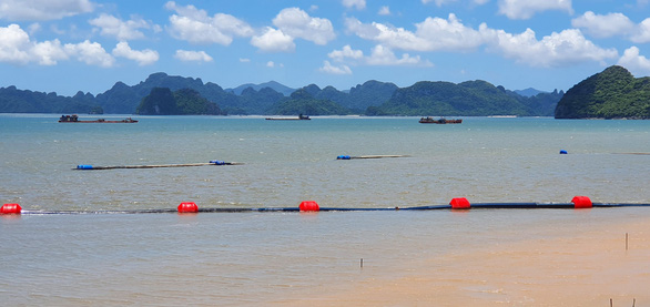 Vietnam’s Ha Long City reopens beaches as 90% of adults got COVID-19 vaccination