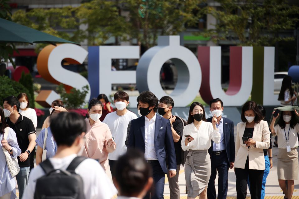 S.Korea's daily COVID-19 cases top 3,000 for first time after holiday