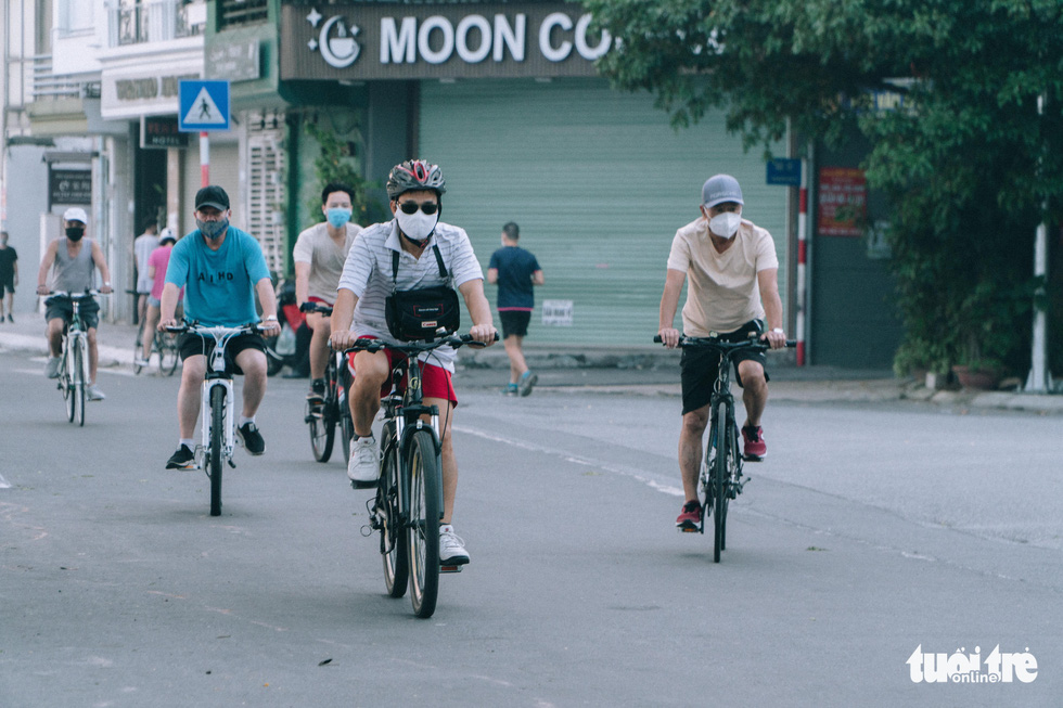 Outdoor exercise, sports resume in Hanoi
