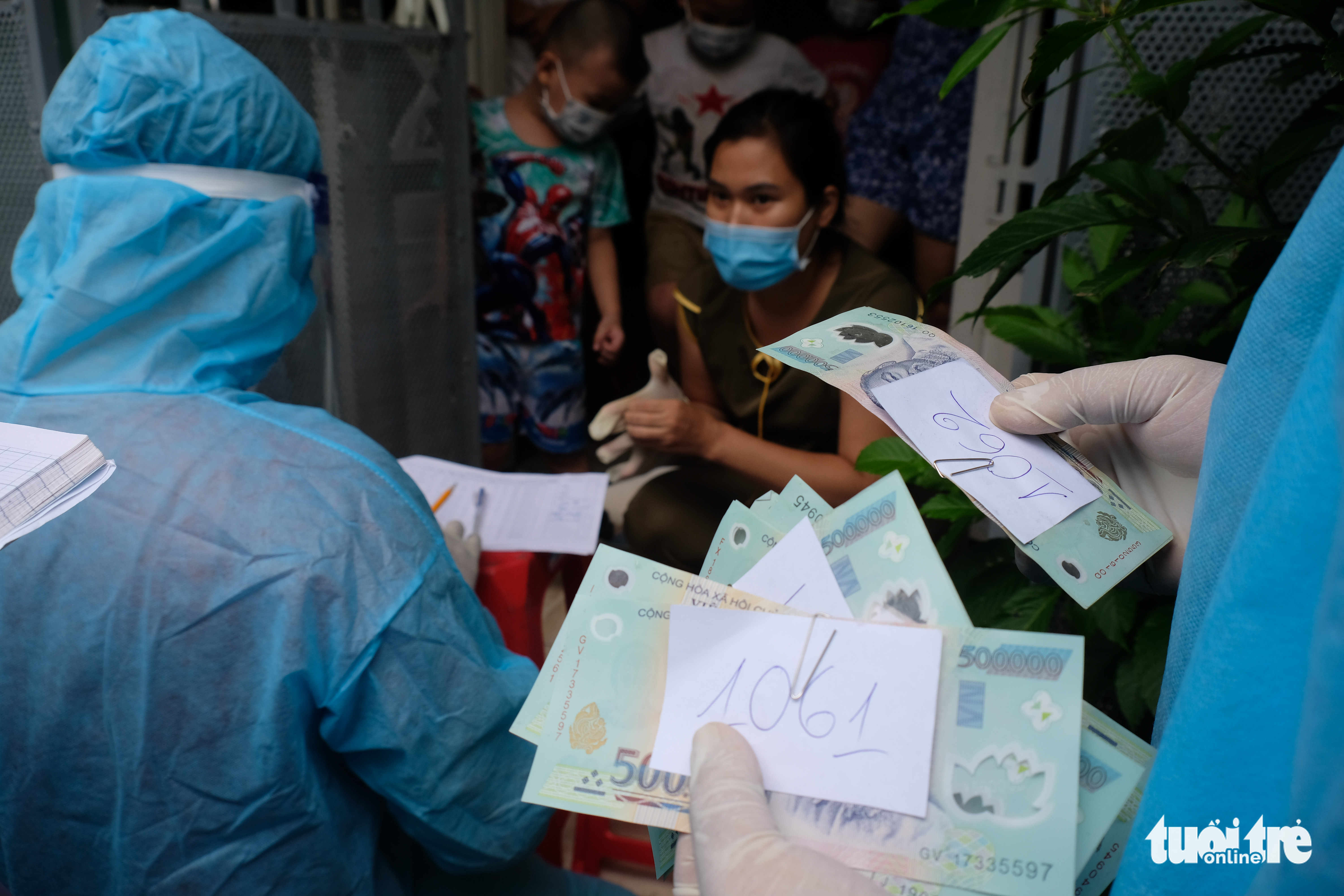 Coronavirus-stricken internal migrant workers in Ho Chi Minh City to receive aid from Oxfam, embassies