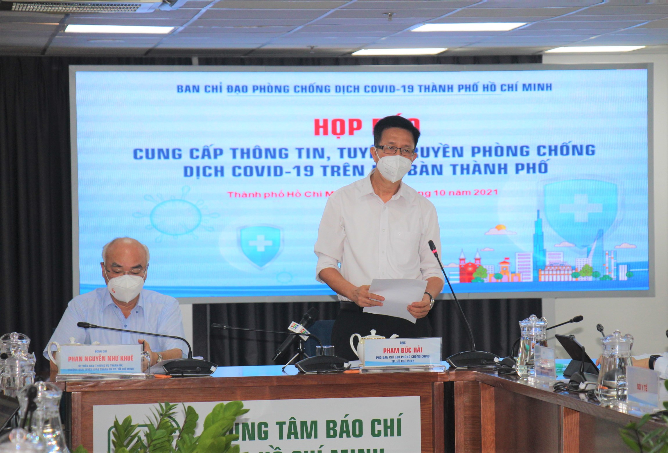 Over 9,000 businesses back on stream as Ho Chi Minh City eases social distancing