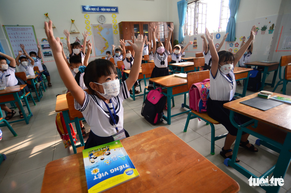 Students in Ho Chi Minh City’s island commune return to school