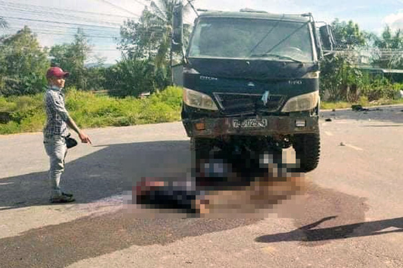 Three dead, one injured after head-on collision between dump truck, motorbike in southern Vietnam