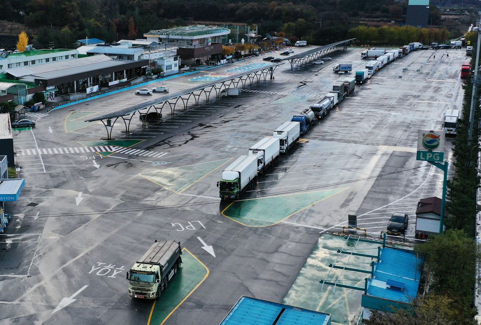 S.Korea to import 200 tonnes of urea from Vietnam amid supply shortage