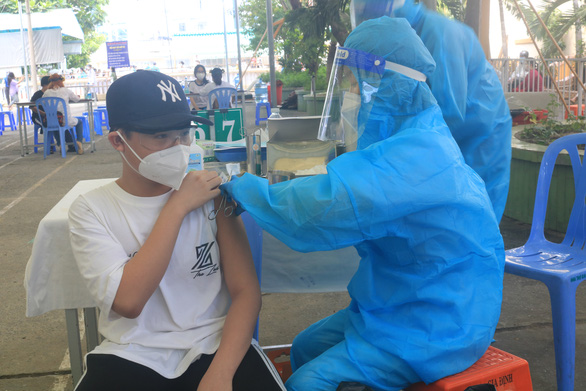 Ho Chi Minh City needs over 18 million COVID-19 vaccine doses for 2022