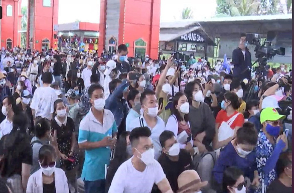 Vietnamese cultural, tourism watchdogs eye live-streaming sensation for large gathering