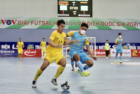 In Vietnam, futsal team play with masks on