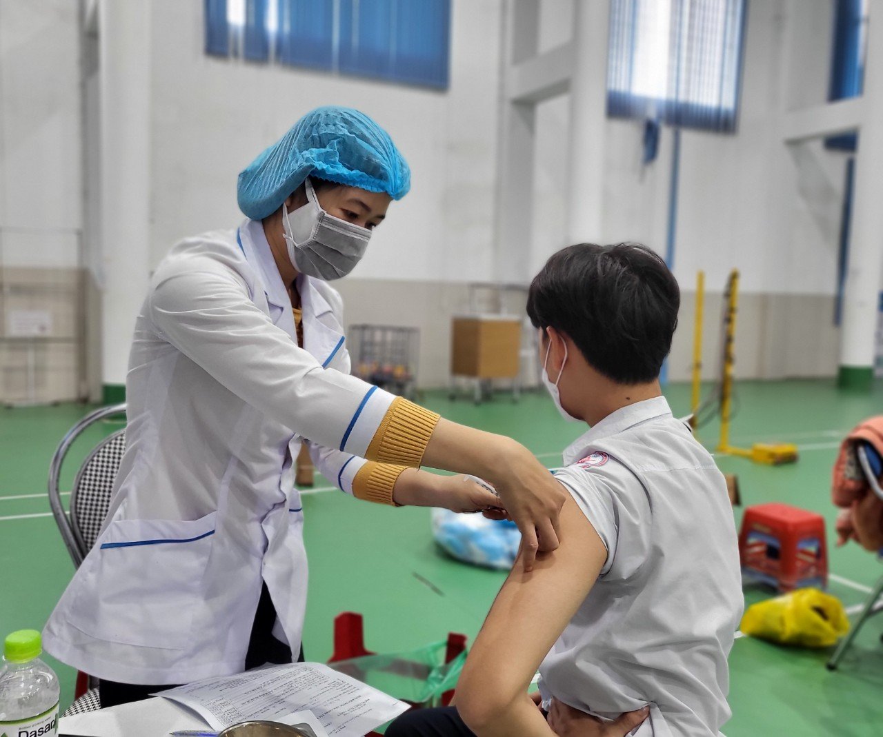 Eleventh grader with meningitis dies 3 days following COVID-19 vaccination in central Vietnam