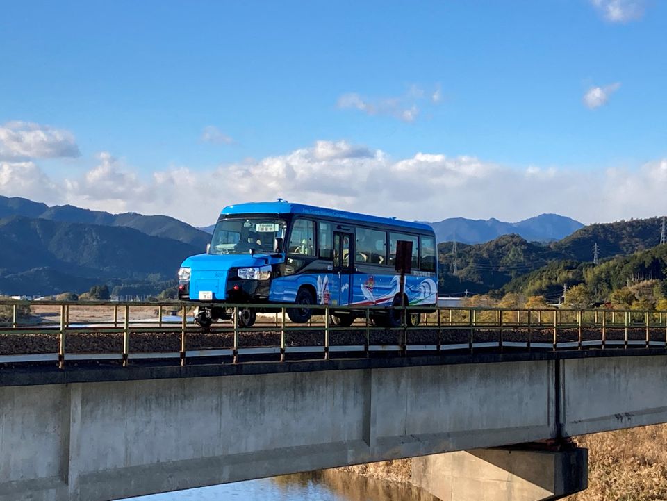 Bus or train? World's first 'dual-mode vehicle' to begin operating in Japan