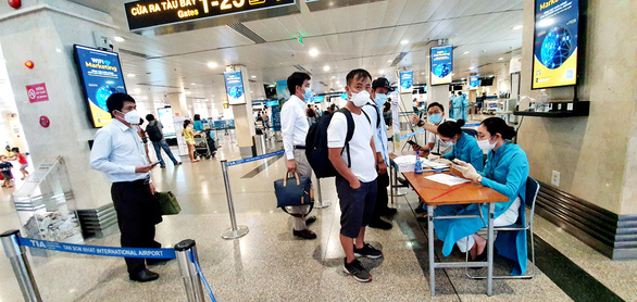 Ho Chi Minh City issues medical protocol for international arrivals over Omicron concerns