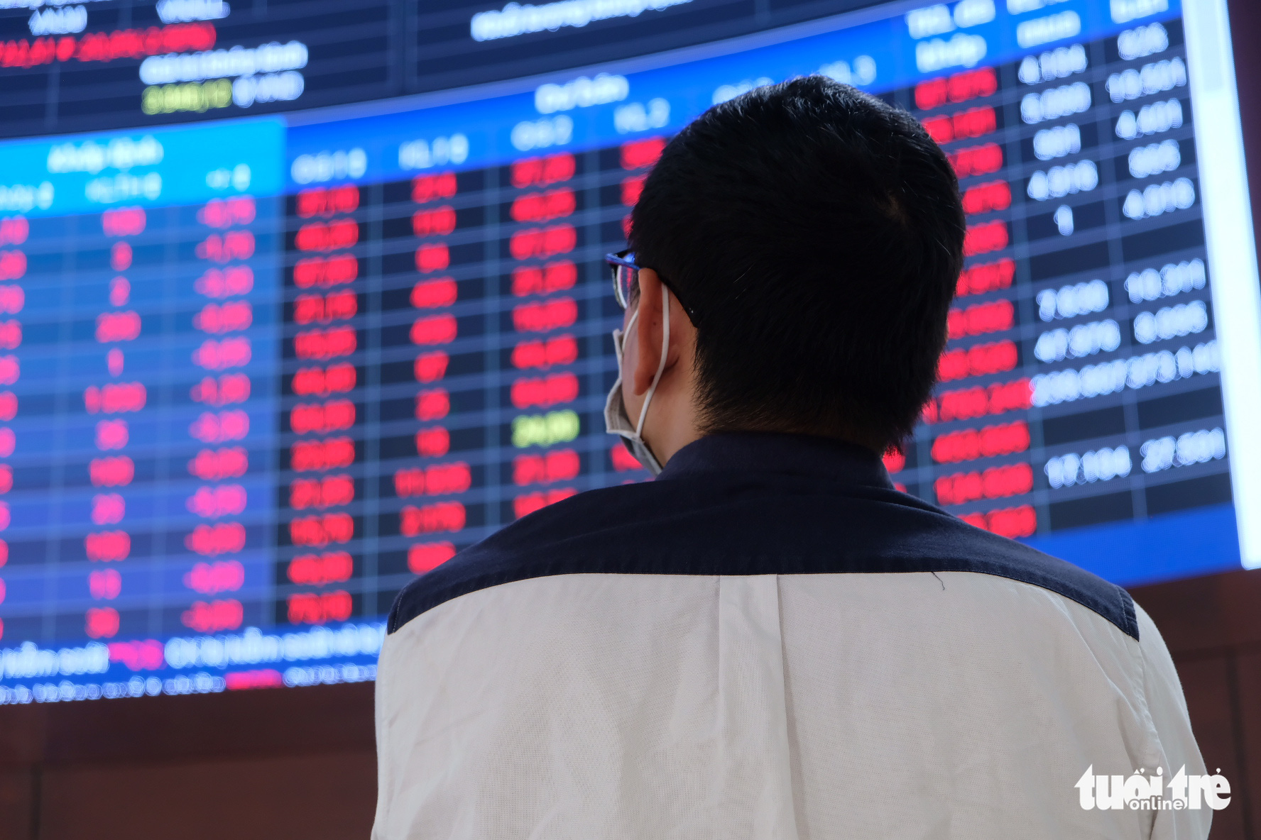 Vietnam blocks FLC chairman’s securities accounts over unannounced sale of almost 75mn shares