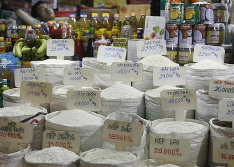 Asia rice-Vietnam rates rise as activity picks up, India market subdued