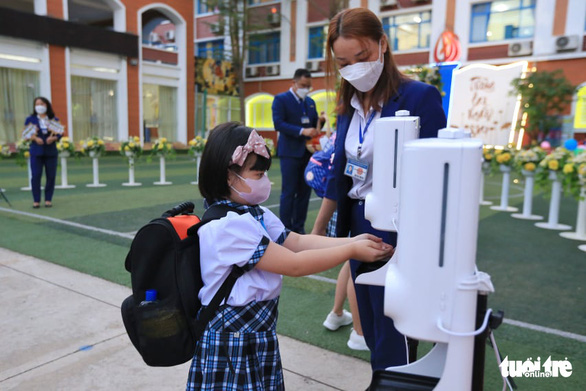 Health ministry excludes over 6,000 child COVID-19 cases in Ho Chi Minh City from official count