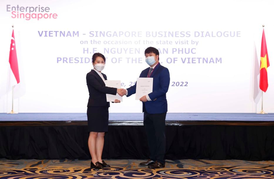 Vietnam’s TH True Milk signs strategic cooperation with Singapore’s HAO Mart