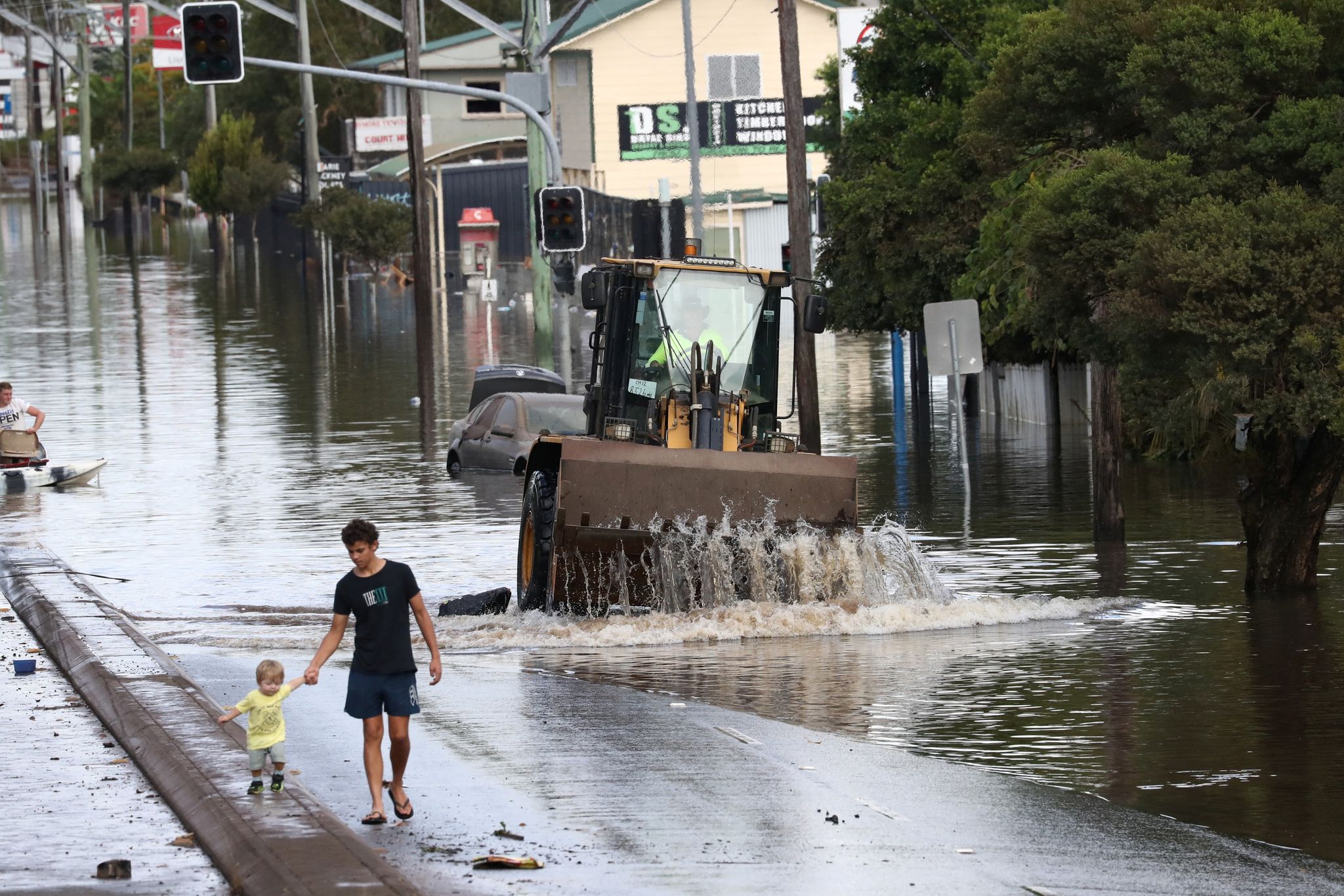 Tens of thousands evacuated in Australia as heavy rains close in on Sydney