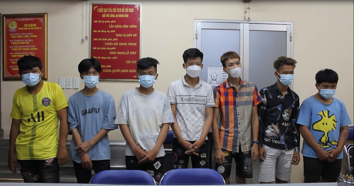 Seven teens arrested for carrying out 20 robberies in Ho Chi Minh City