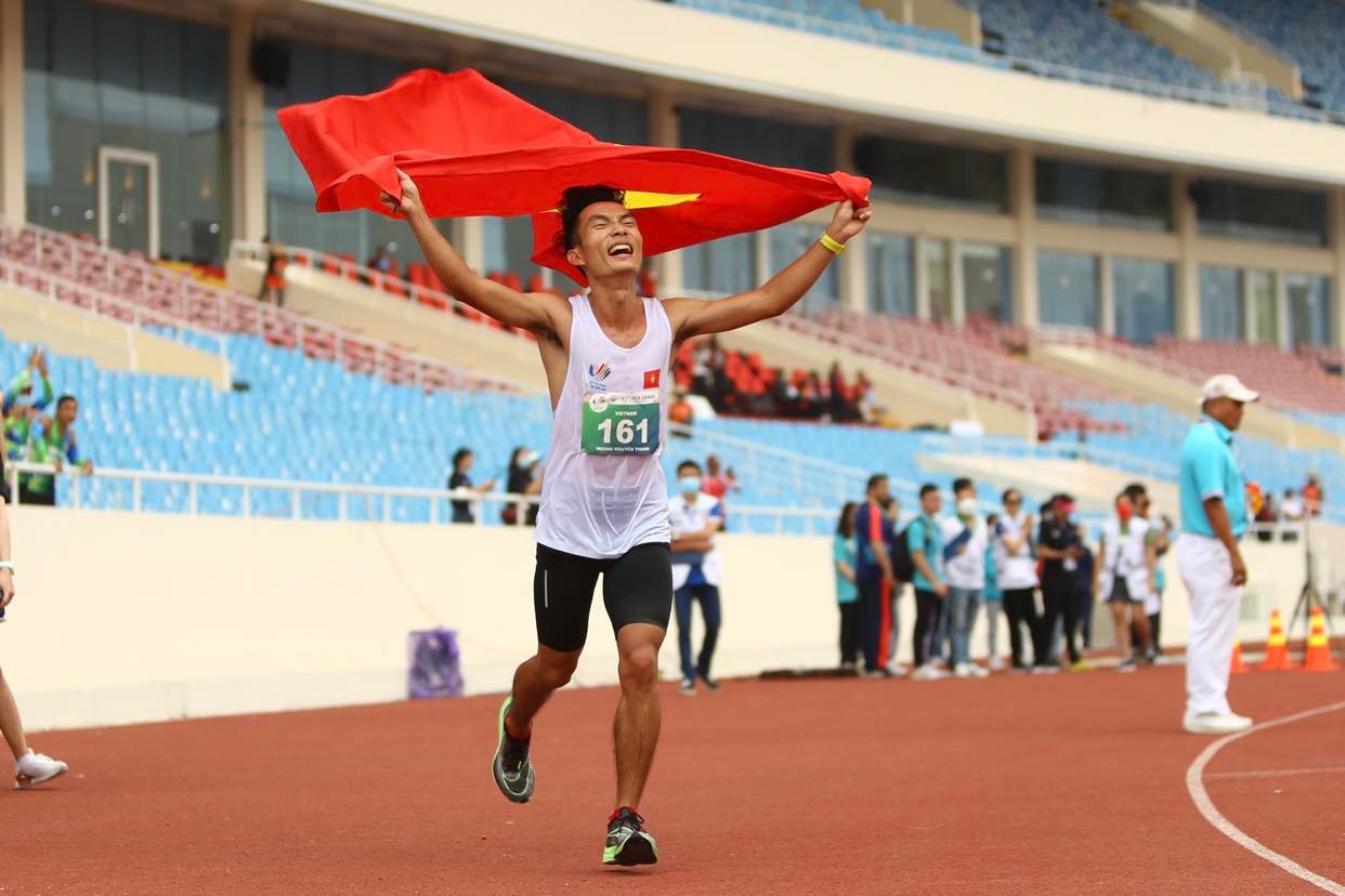 Vietnam wins first-ever gold medal in SEA Games men’s marathon