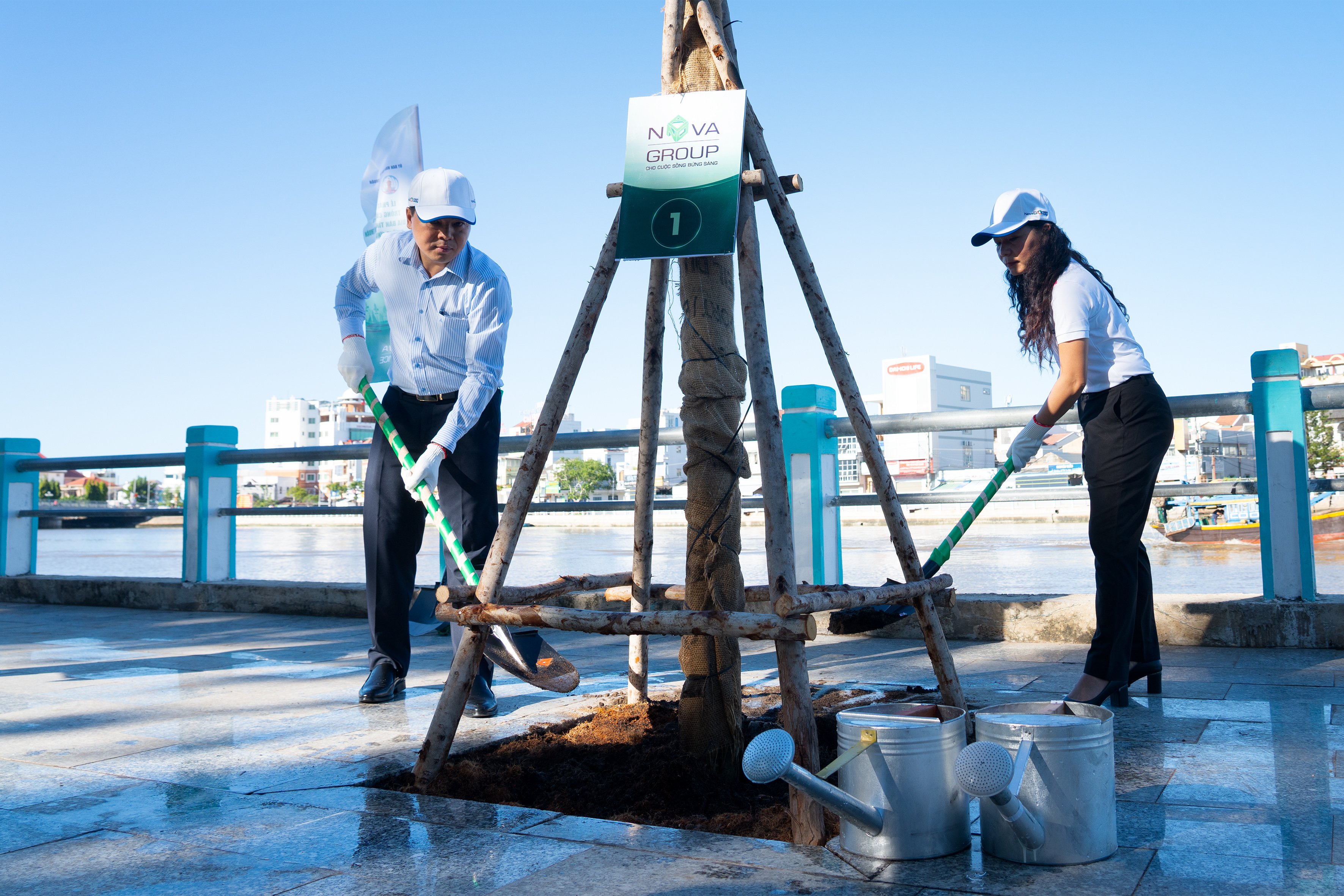 Vietnam’s Binh Thuan Province kick-starts tree planting program