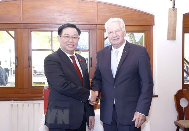 Vietnam’s top legislator meets Hungarian parliament deputy speaker, focusing on agriculture cooperation