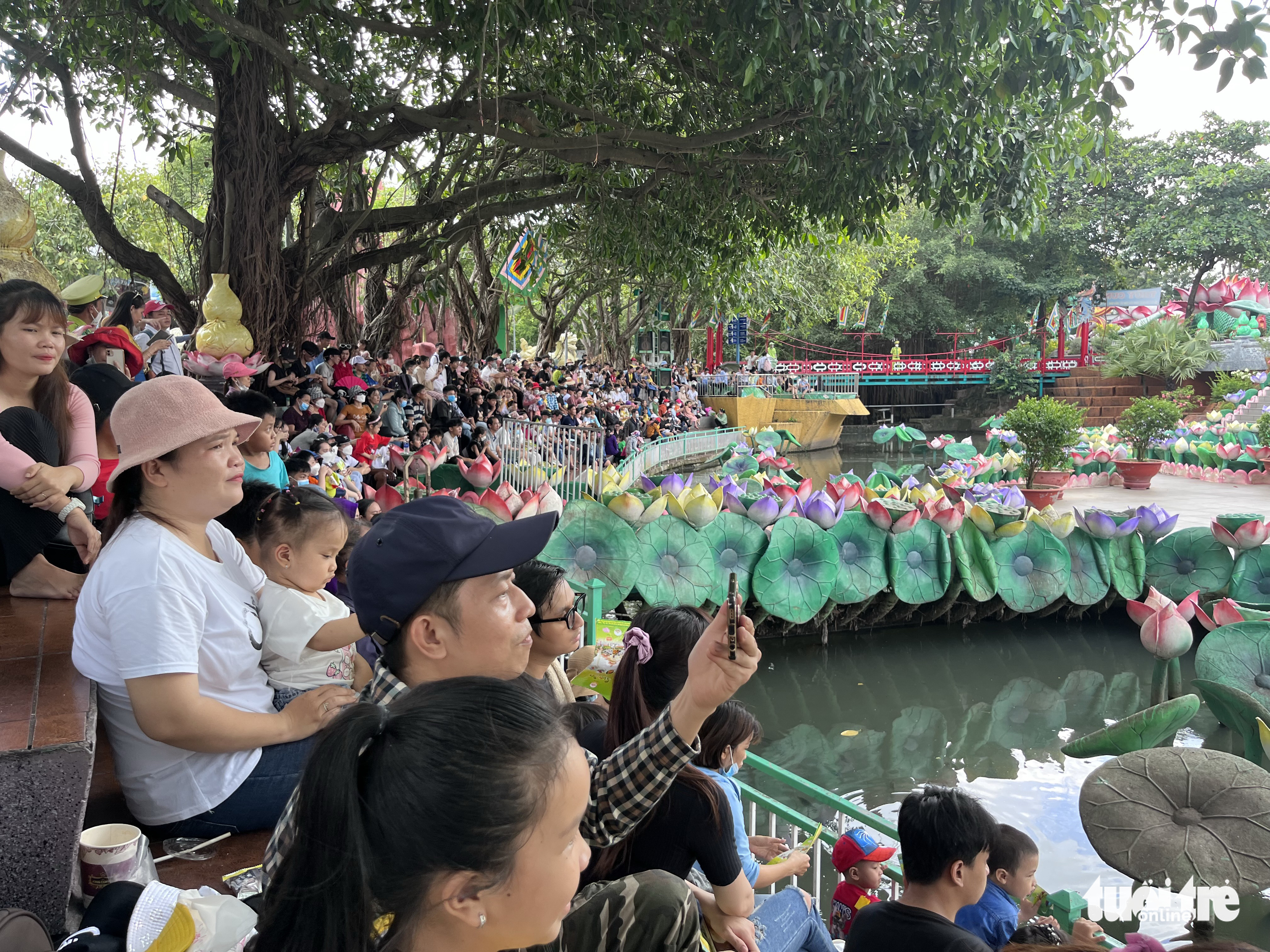 Ho Chi Minh City tourist attractions record strong recovery in this year’s first half