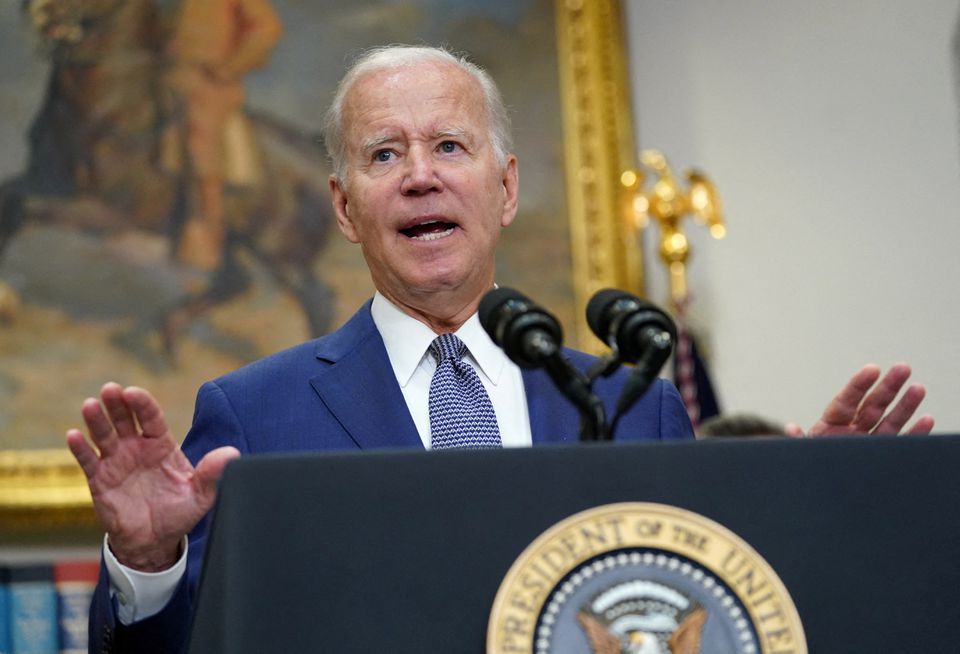 Biden has sore throat and body aches, but COVID symptoms improving: physician