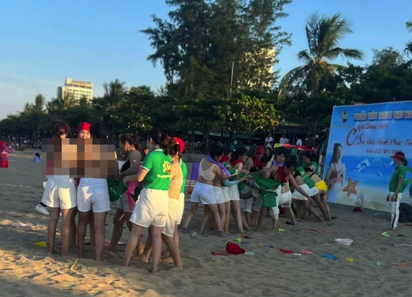 Vietnam company fined as female staffs undress in team-building game