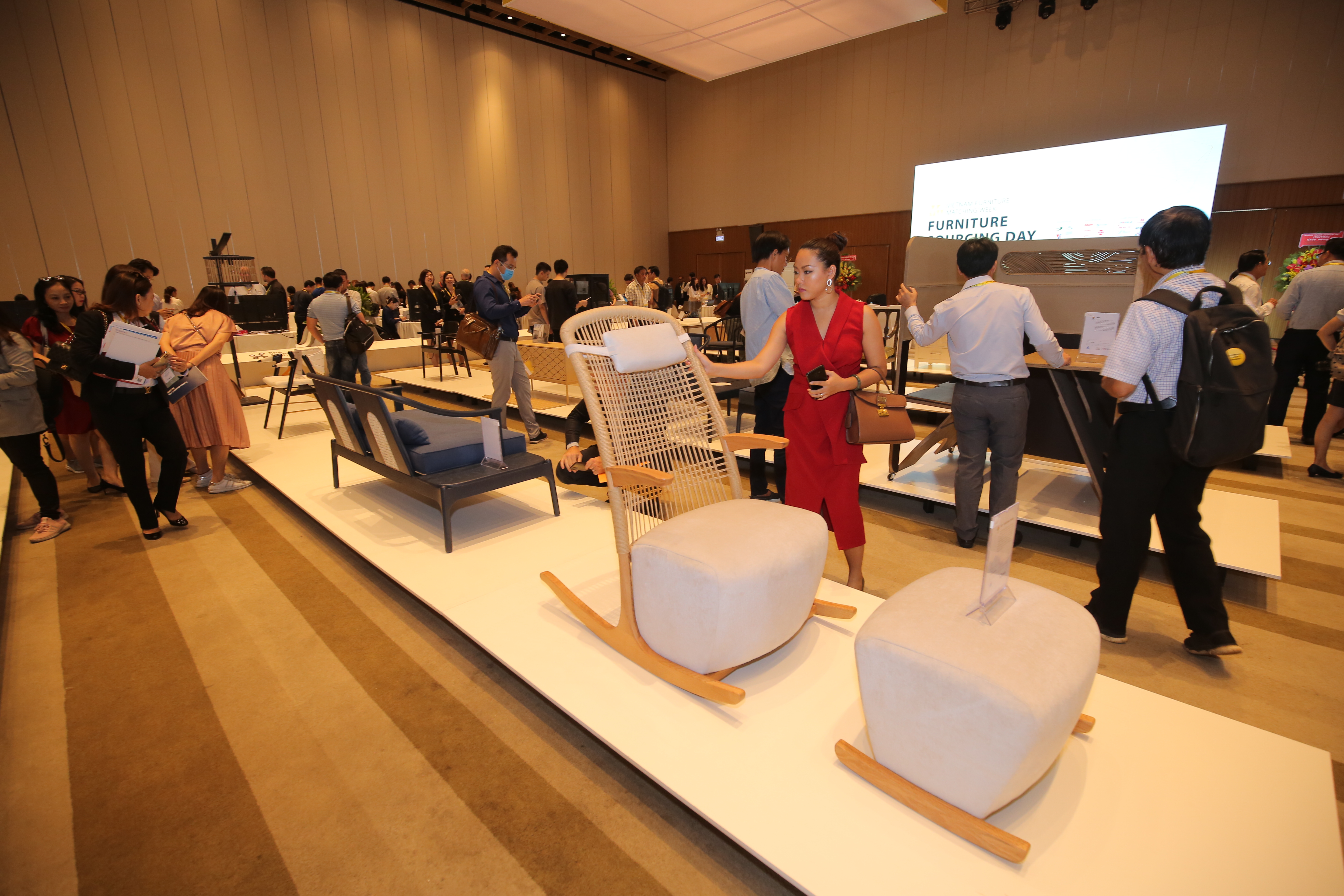 Vietnam to impose temporary anti-dumping duty on some Chinese furniture