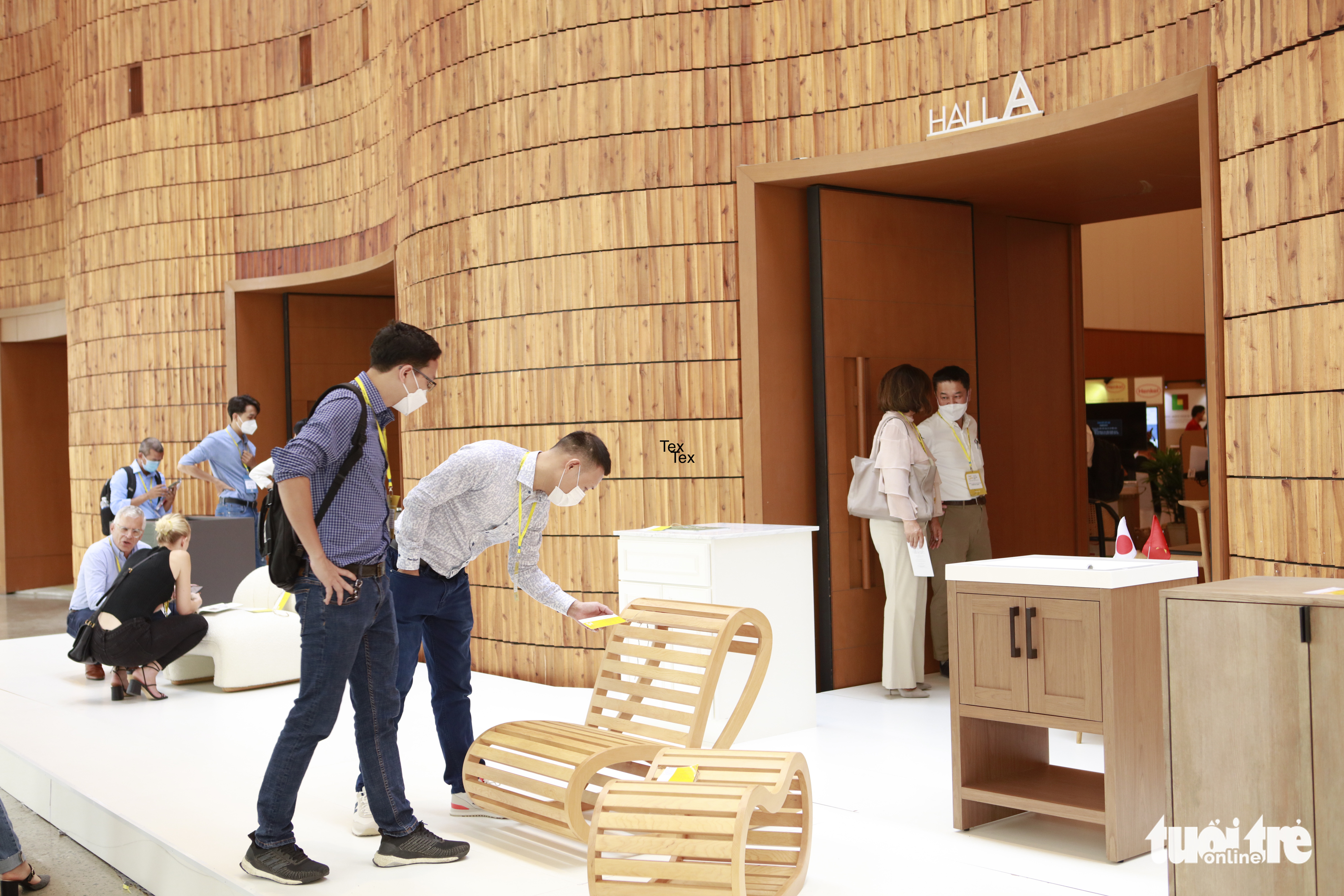 Vietnamese wood manufacturers shy away from investing in new technology