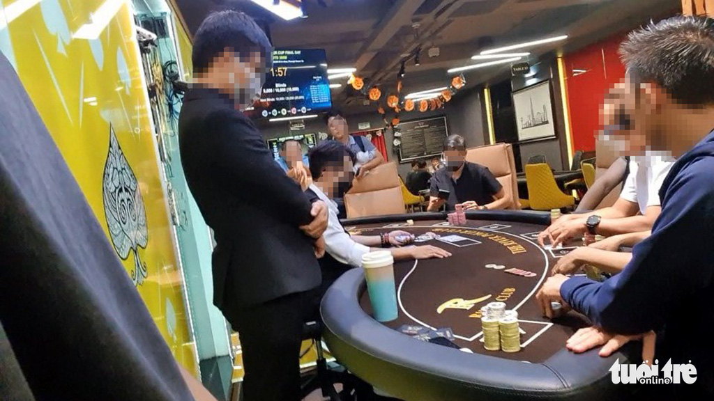 Poker club organizes gambling under guise of mind sport in Ho Chi Minh City