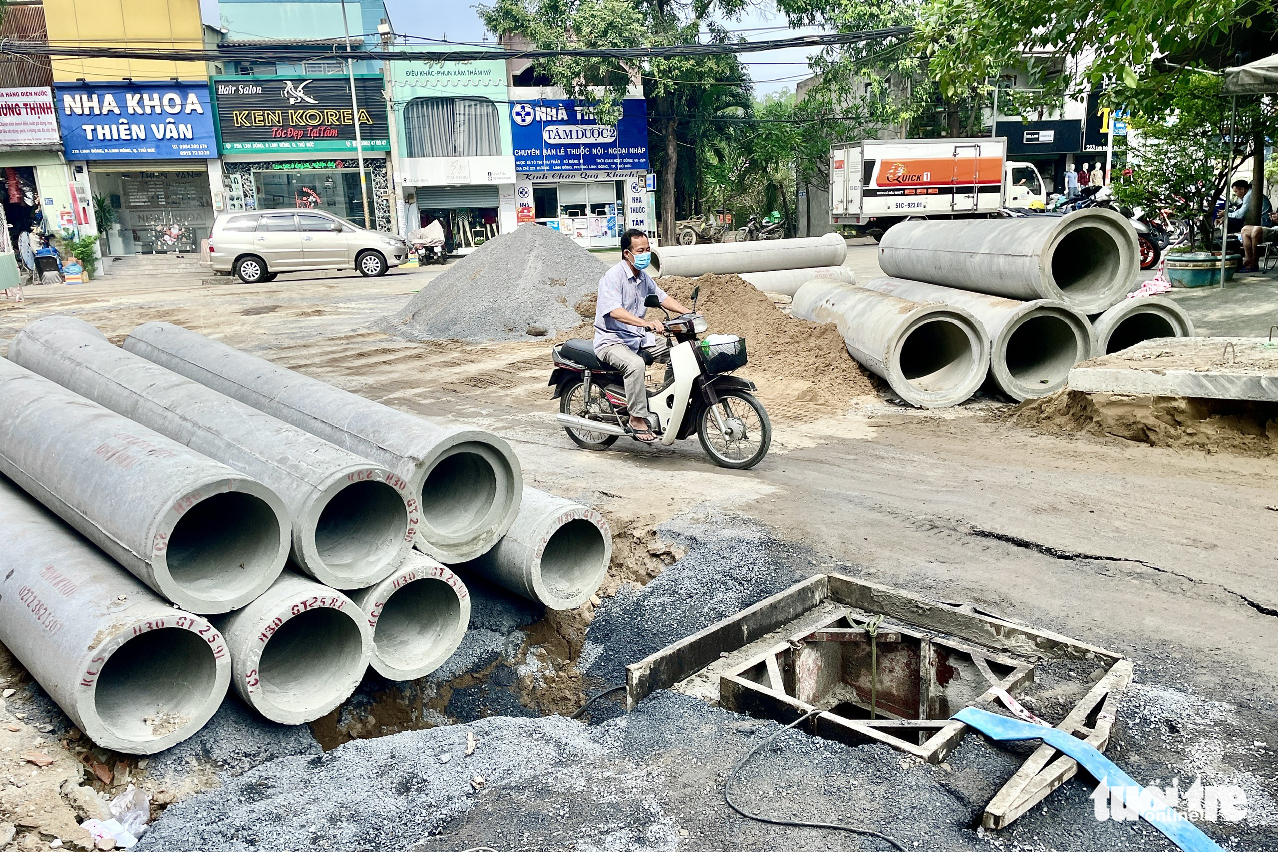 Roadworks plague residents in Ho Chi Minh City