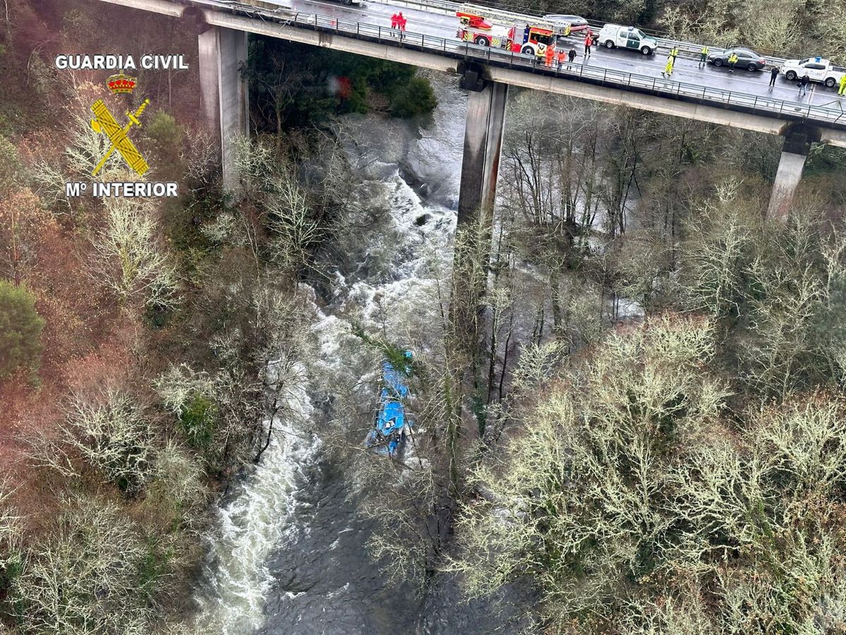 Six dead after bus plunges off bridge into river in Spain